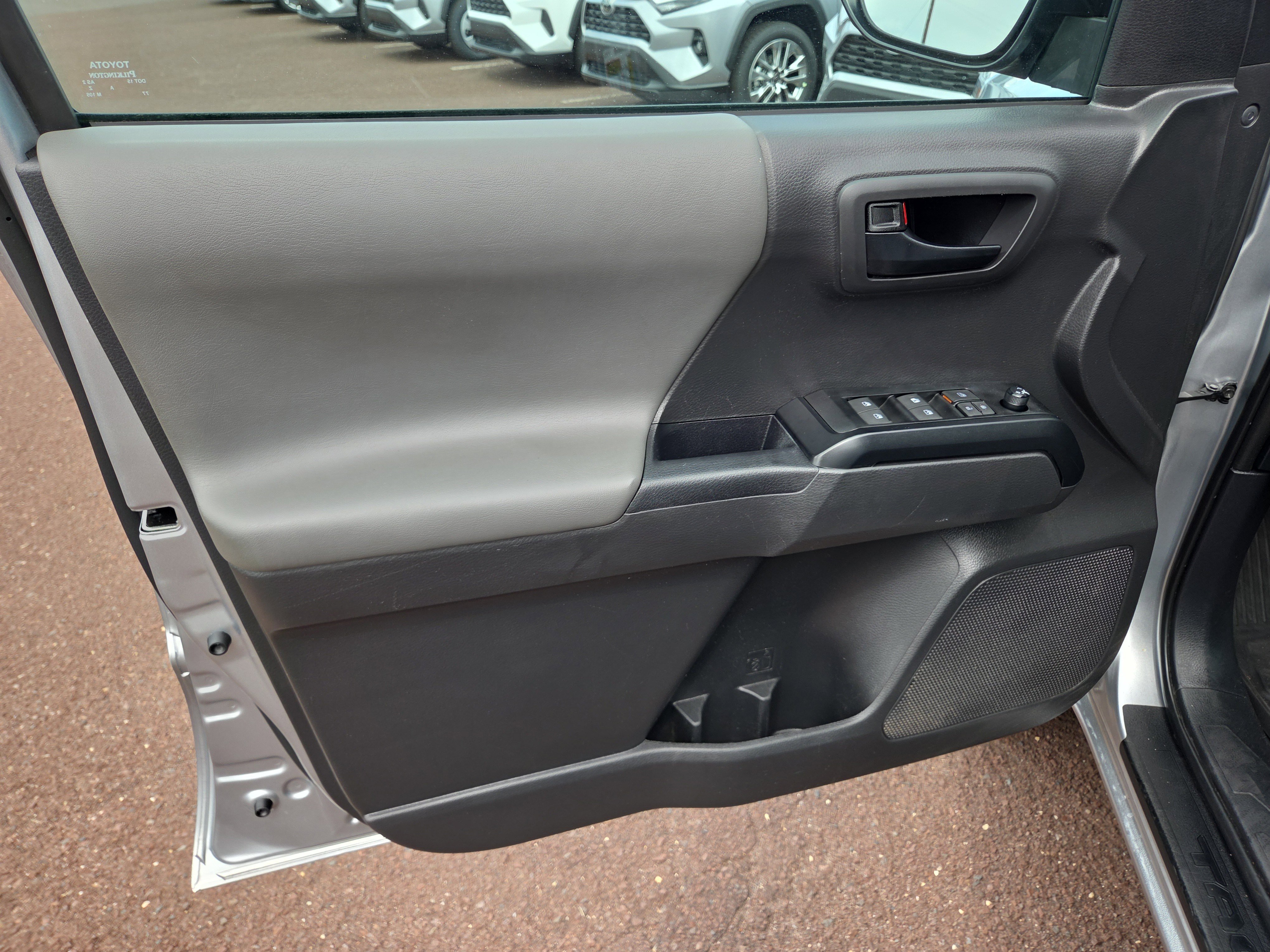 Certified 2023 Toyota Tacoma SR image 14