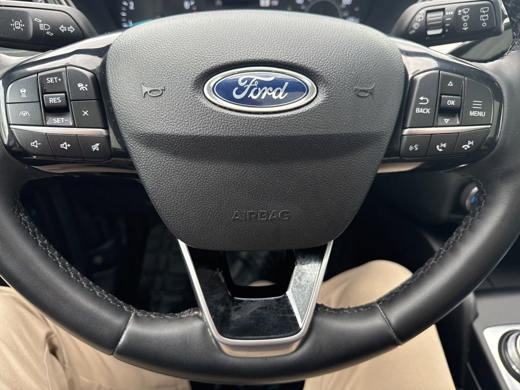 Used 2022 Ford Escape SEL AWD/4WD image 13