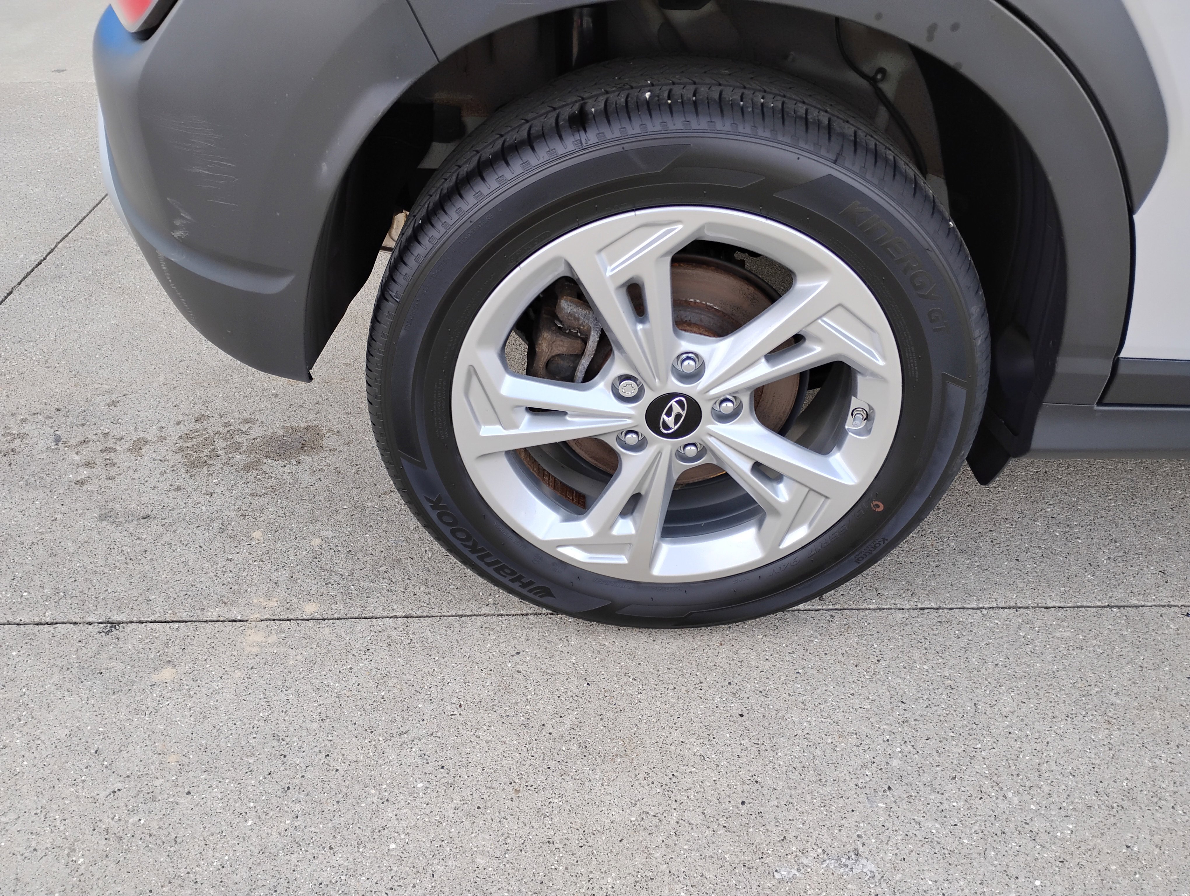 Used 2023 Hyundai Kona SEL w/ Cargo Package image 26