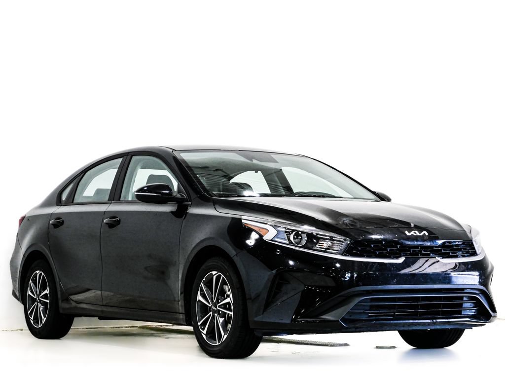 Used 2024 Kia Forte LXS w/ LXS Technology Package FWD video 1