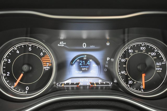 Used 2019 Jeep Cherokee Limited image 18