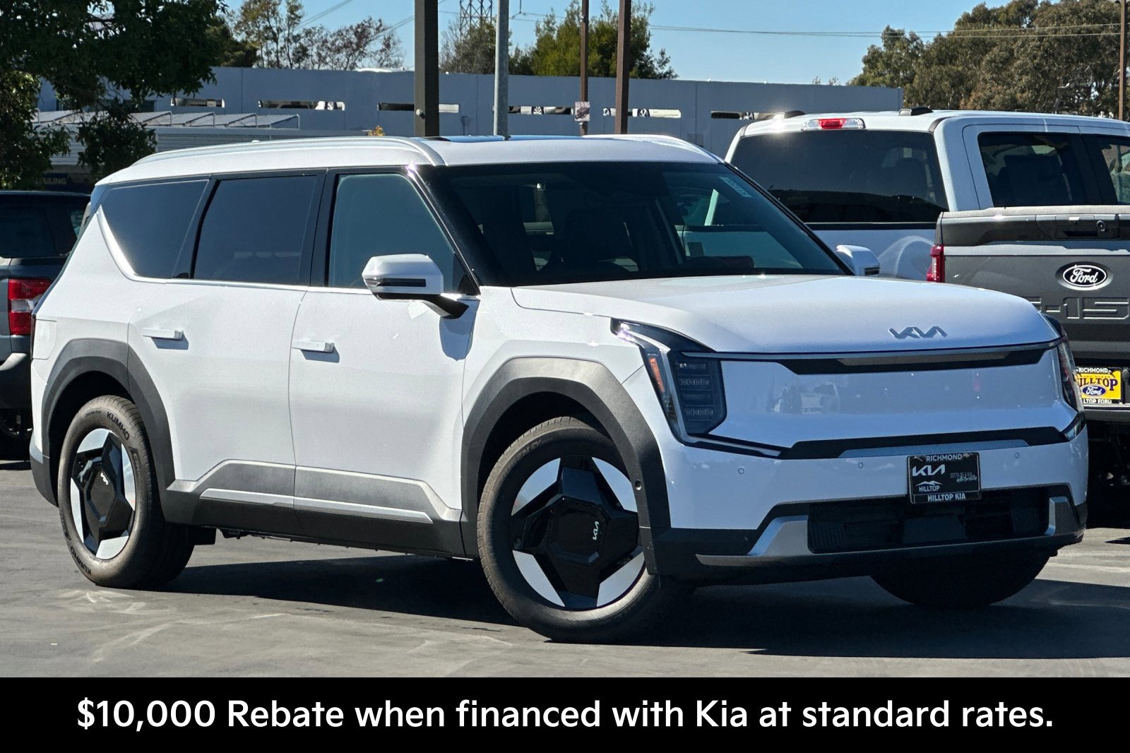 New 2026 Kia EV9 Wind AWD/4WD image 2