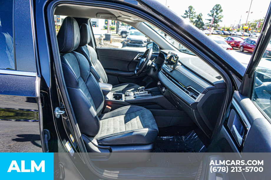Used 2024 Mitsubishi Outlander SE AWD/4WD image 24