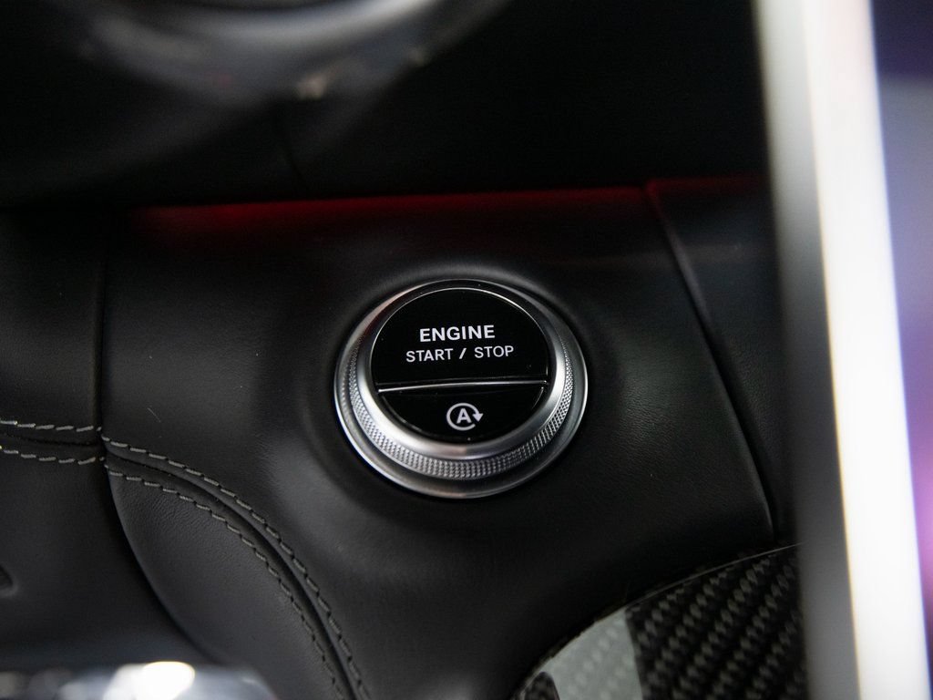 Used 2022 Mercedes-Benz SL 63 AMG 4MATIC image 27