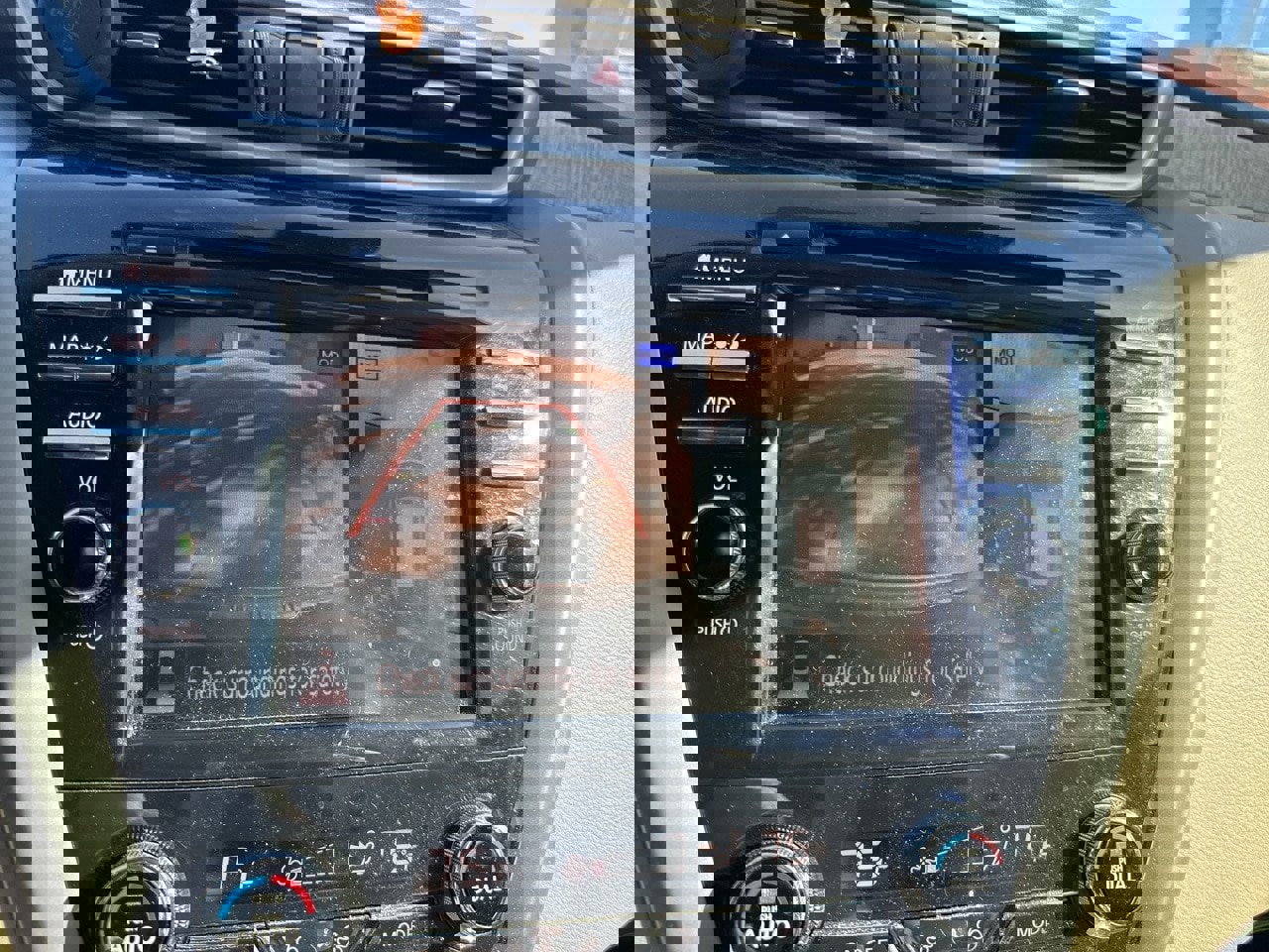 Used 2022 Nissan Murano SL w/ SL Moonroof Package image 7