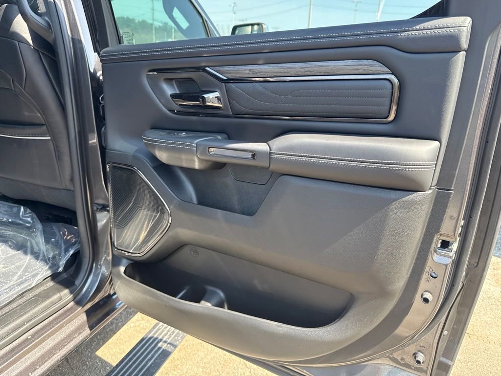 New 2026 RAM 1500 Limited AWD/4WD image 29