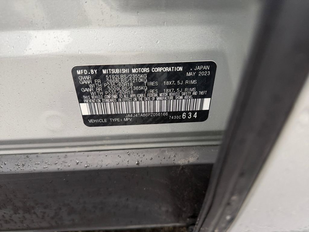 Used 2023 Mitsubishi Outlander ES image 31