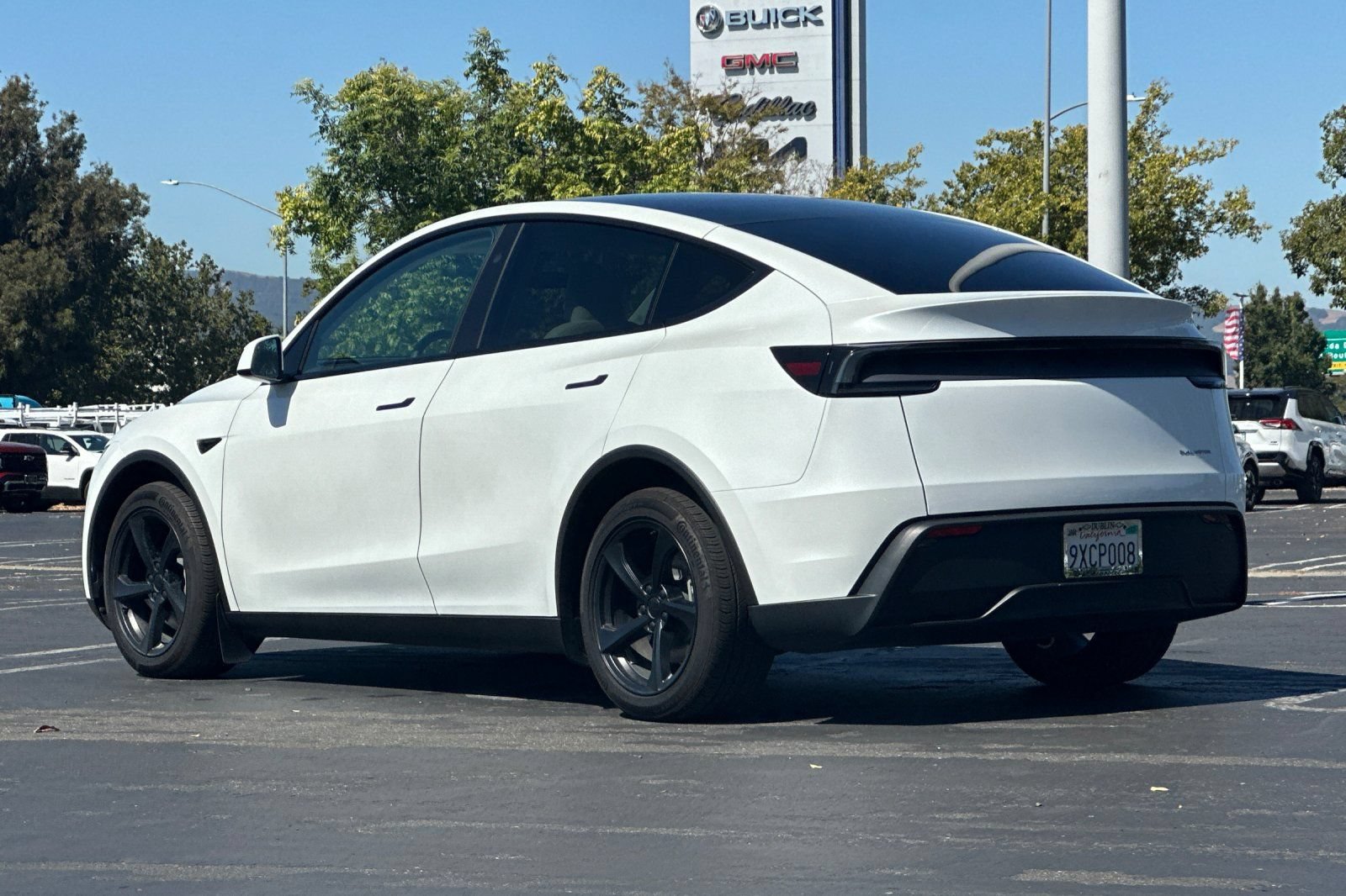 Used 2026 Tesla Model Y Long Range AWD/4WD image 6