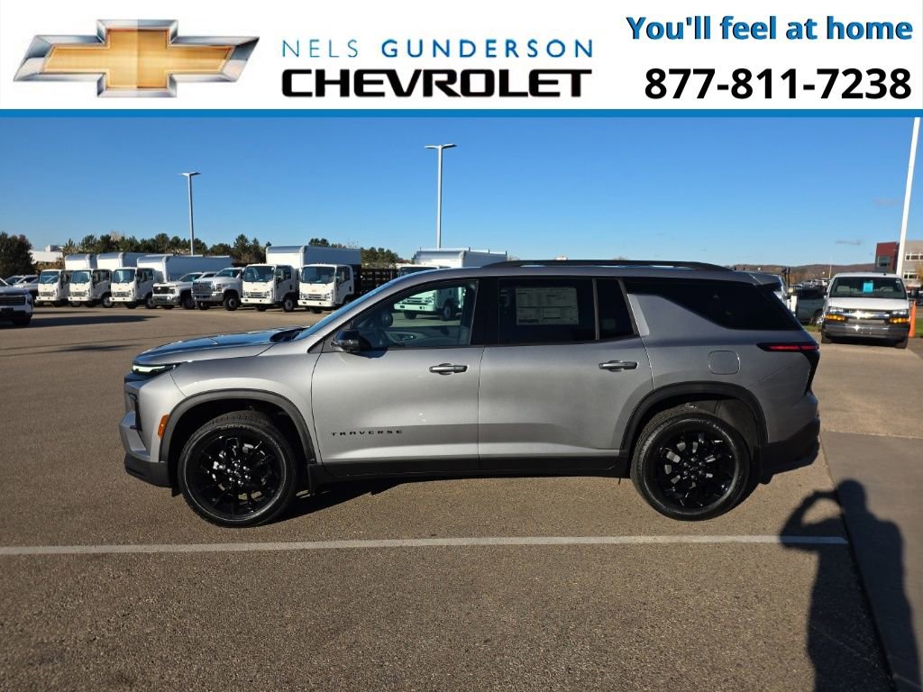 New 2026 Chevrolet Traverse LT w/ Midnight/Sport Edition image 4