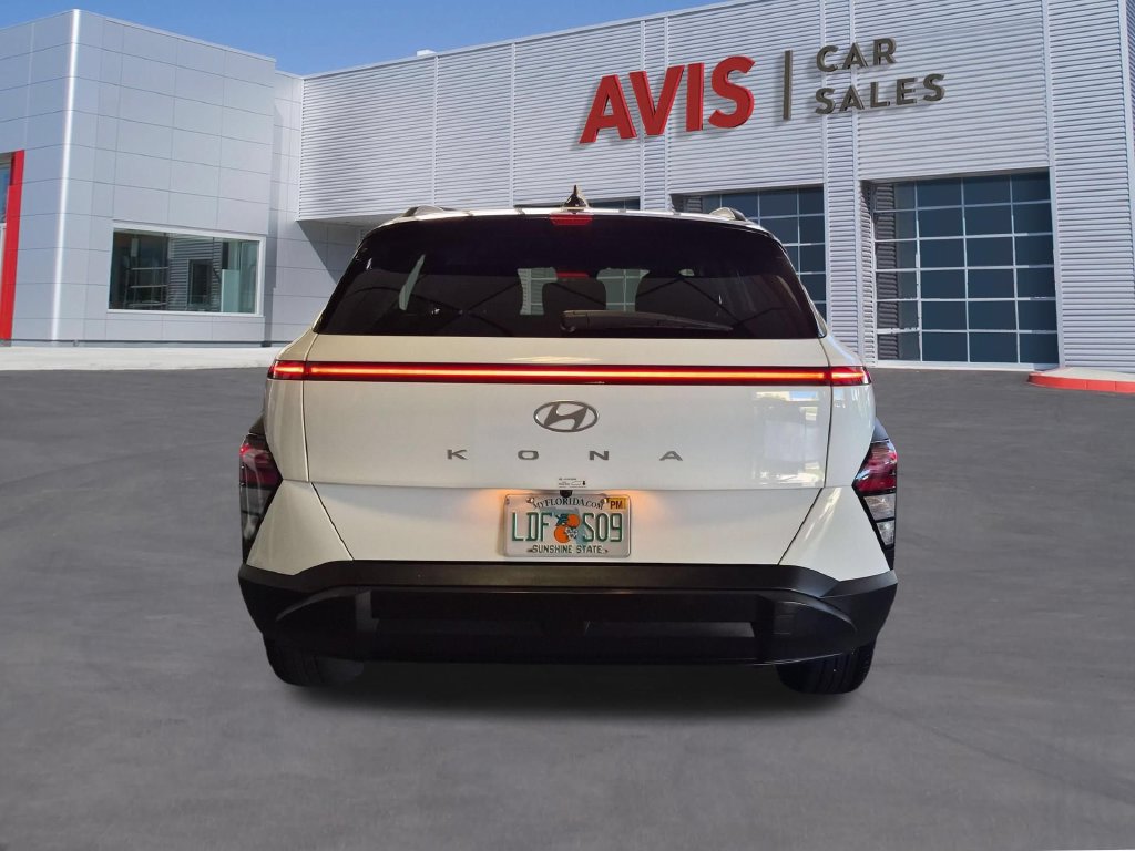 Used 2026 Hyundai Kona SEL Sport FWD image 7