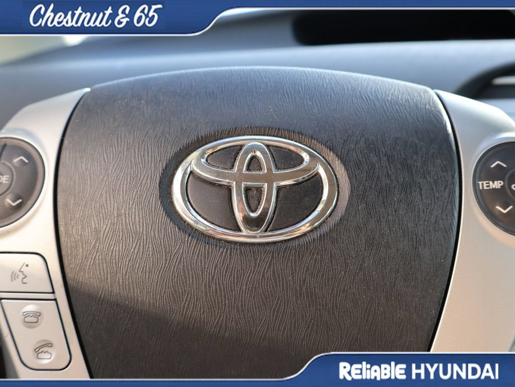 Used 2014 Toyota Prius Four FWD image 26
