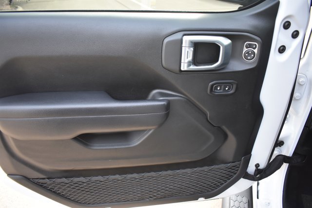 Used 2021 Jeep Wrangler Sport S image 12