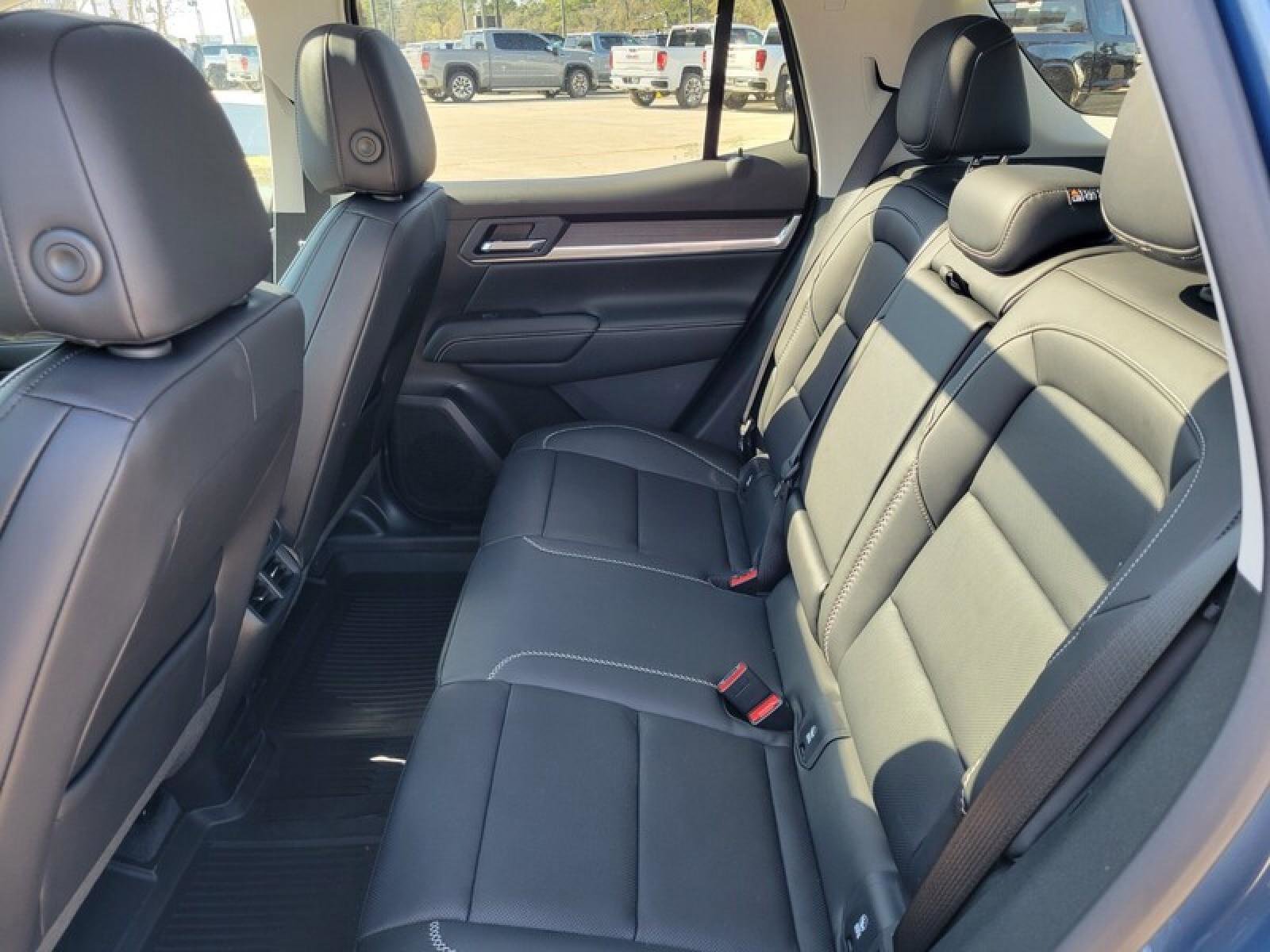 New 2026 GMC Terrain Denali w/ LPO, Floor Liner Package AWD/4WD image 26