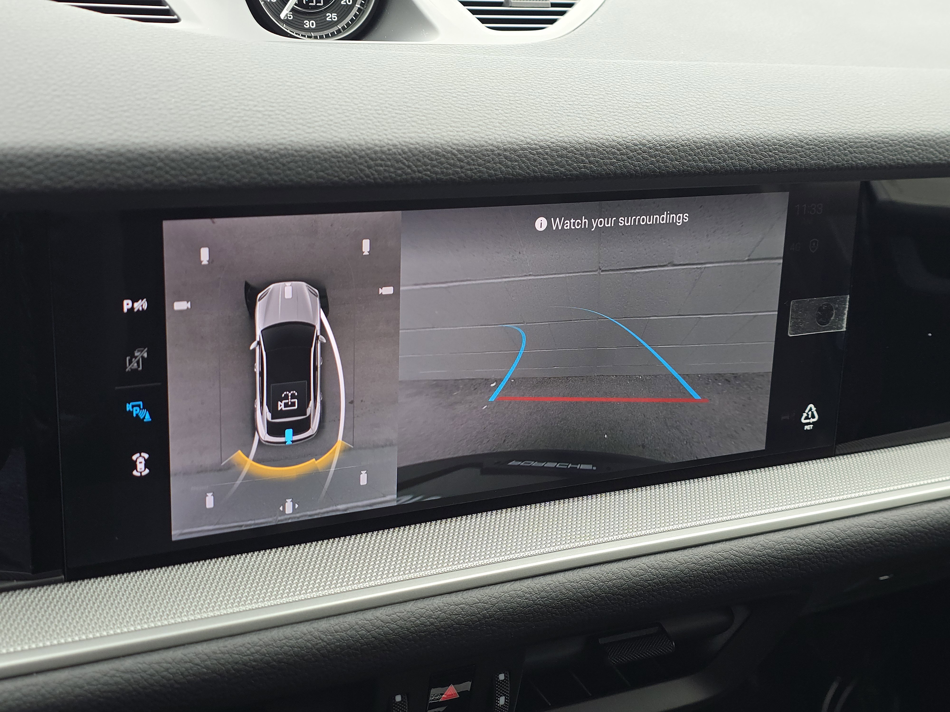 New 2026 Porsche Cayenne Coupe image 12