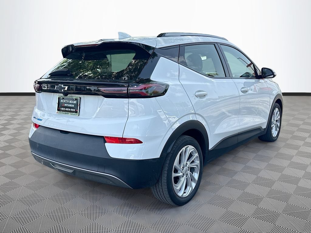 Used 2022 Chevrolet Bolt EUV LT FWD image 7