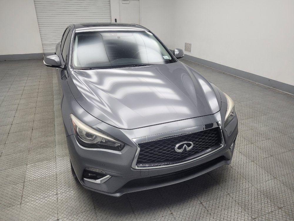 Used 2018 INFINITI Q50 Luxe w/ Essential Package (2.0T Luxe) RWD image 14