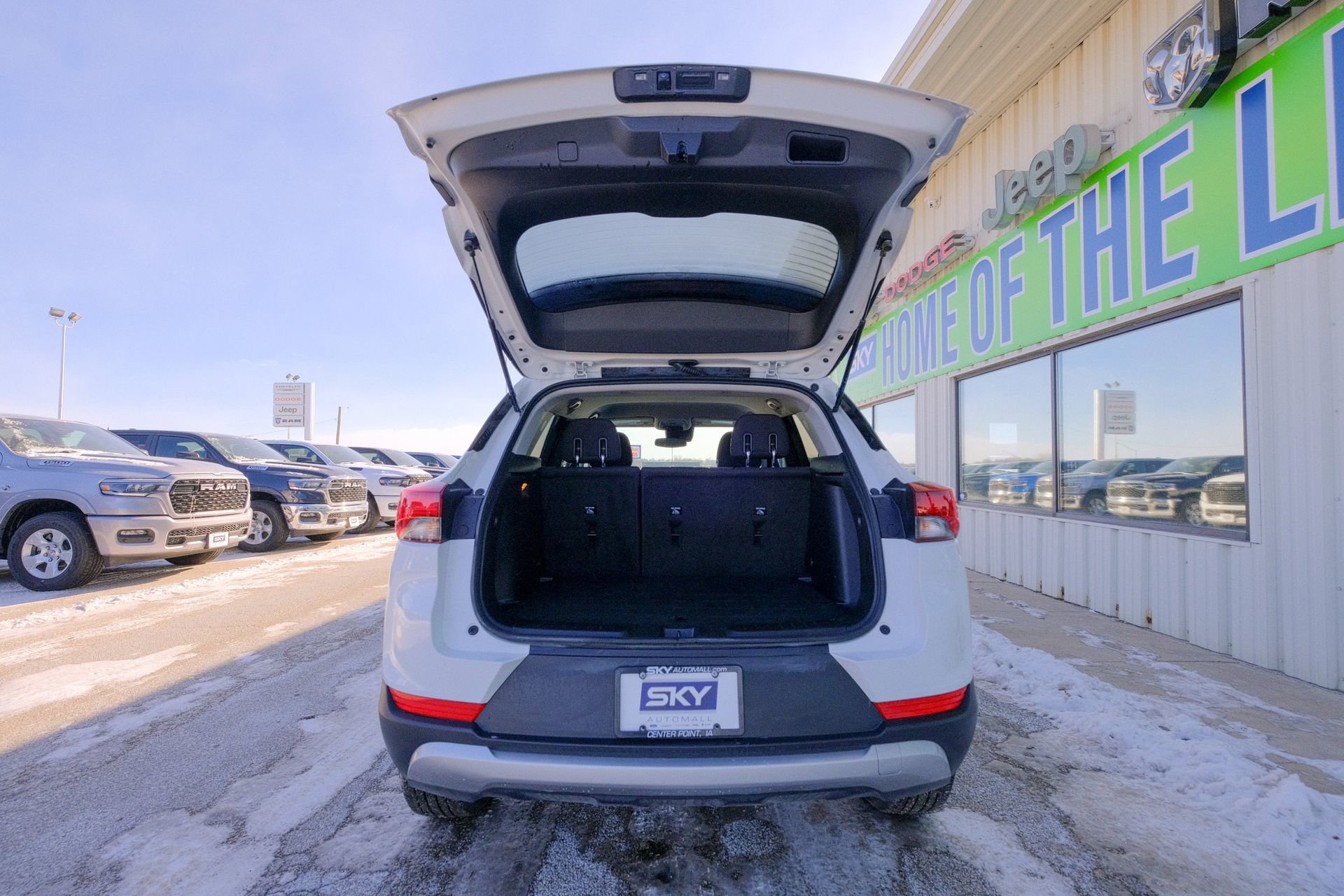 Used 2025 Chevrolet TrailBlazer LT image 22