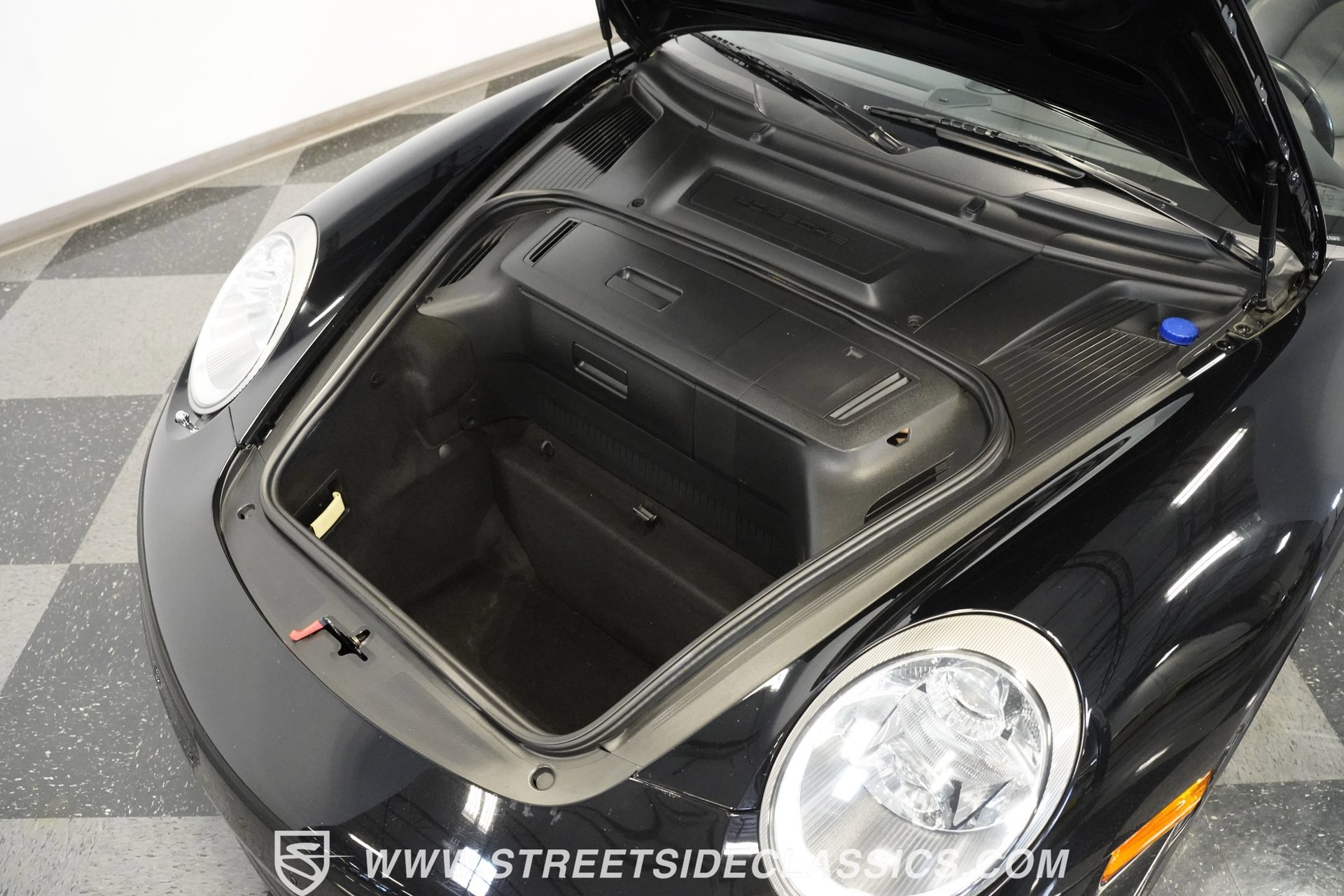 Used 2005 Porsche 911 Carrera image 14
