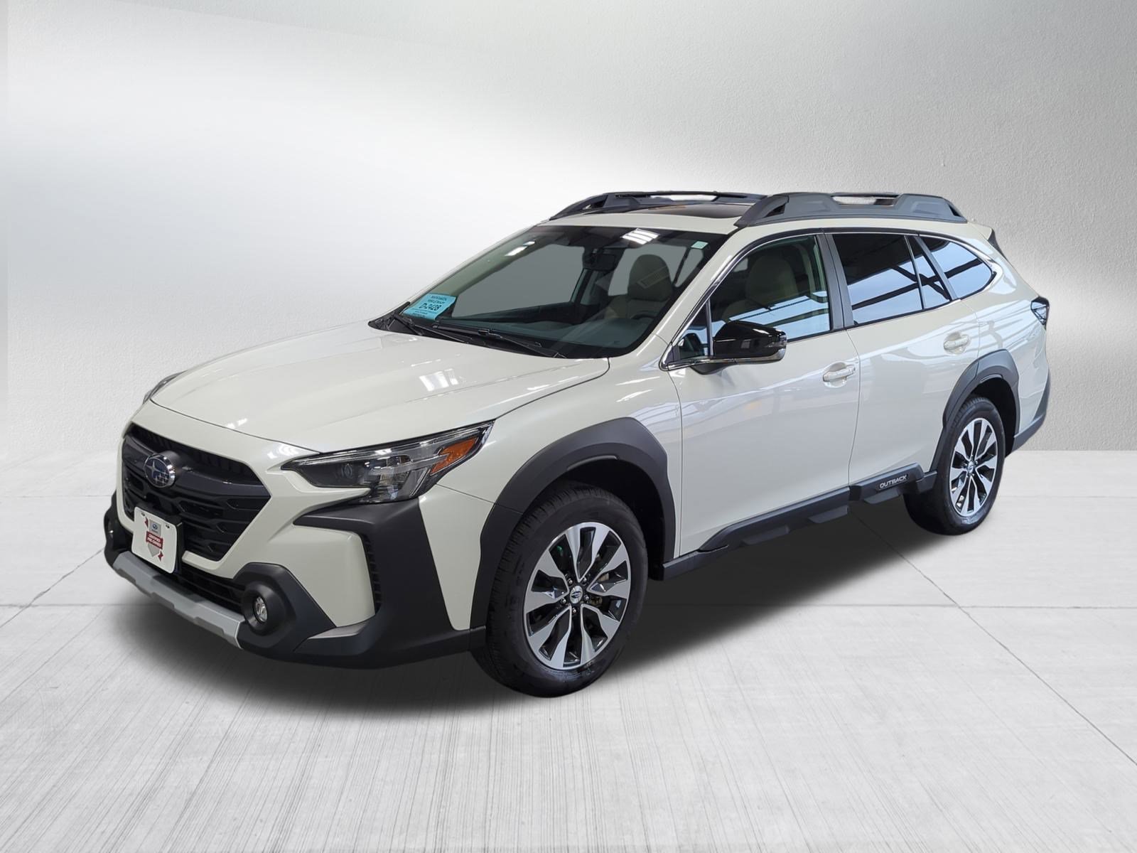 Used 2024 Subaru Outback Limited image 3