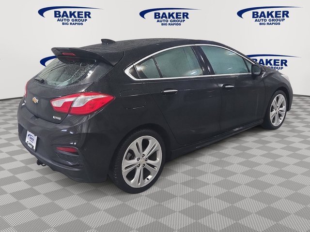 Used 2017 Chevrolet Cruze Premier image 6