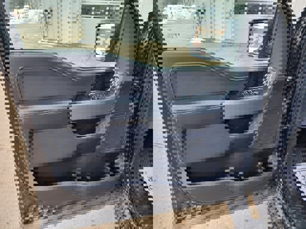 Used 2023 Ford F150 XLT w/ Equipment Group 302A High image 8