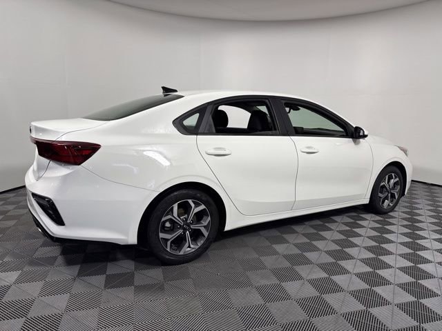Used 2021 Kia Forte LXS image 7