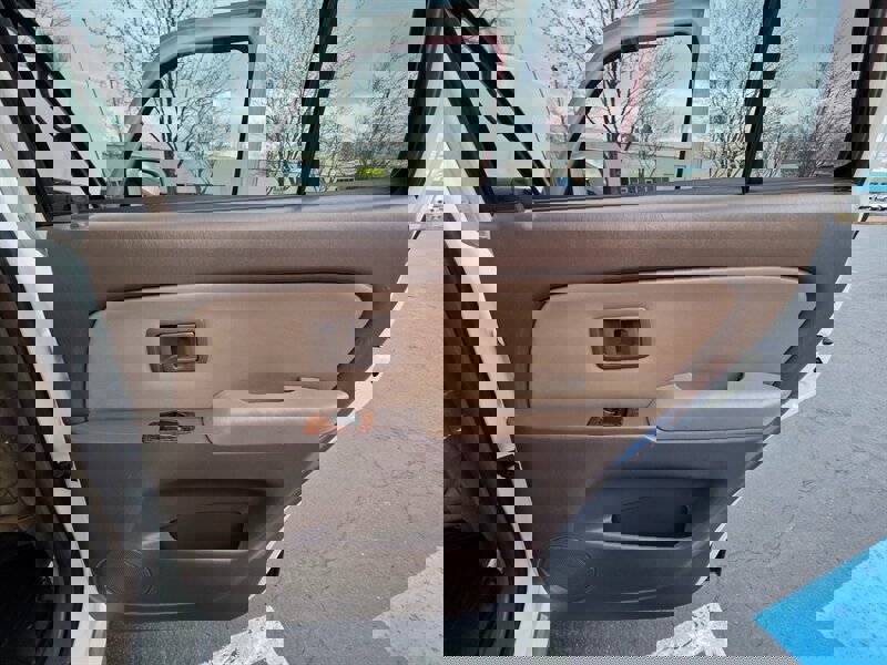 Used 1998 Toyota 4Runner Limited image 47