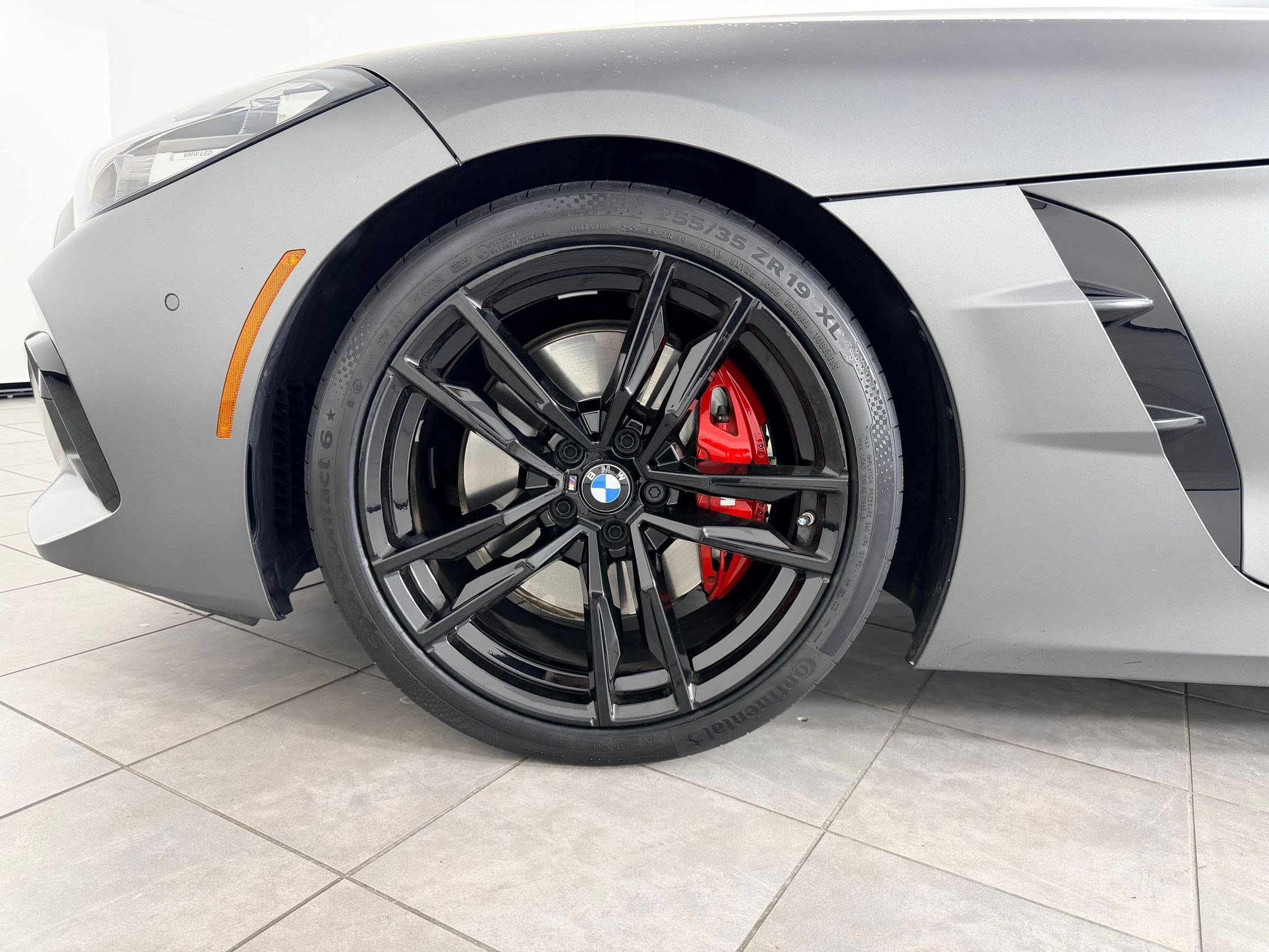 Certified 2022 BMW Z4 M40i w/ Premium Package image 11