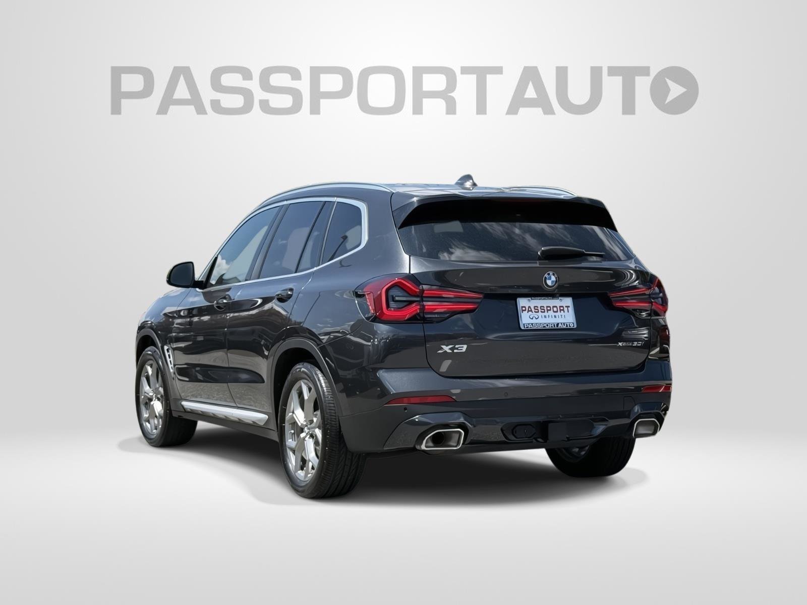 Used 2023 BMW X3 xDrive30i w/ Premium Package AWD/4WD image 4
