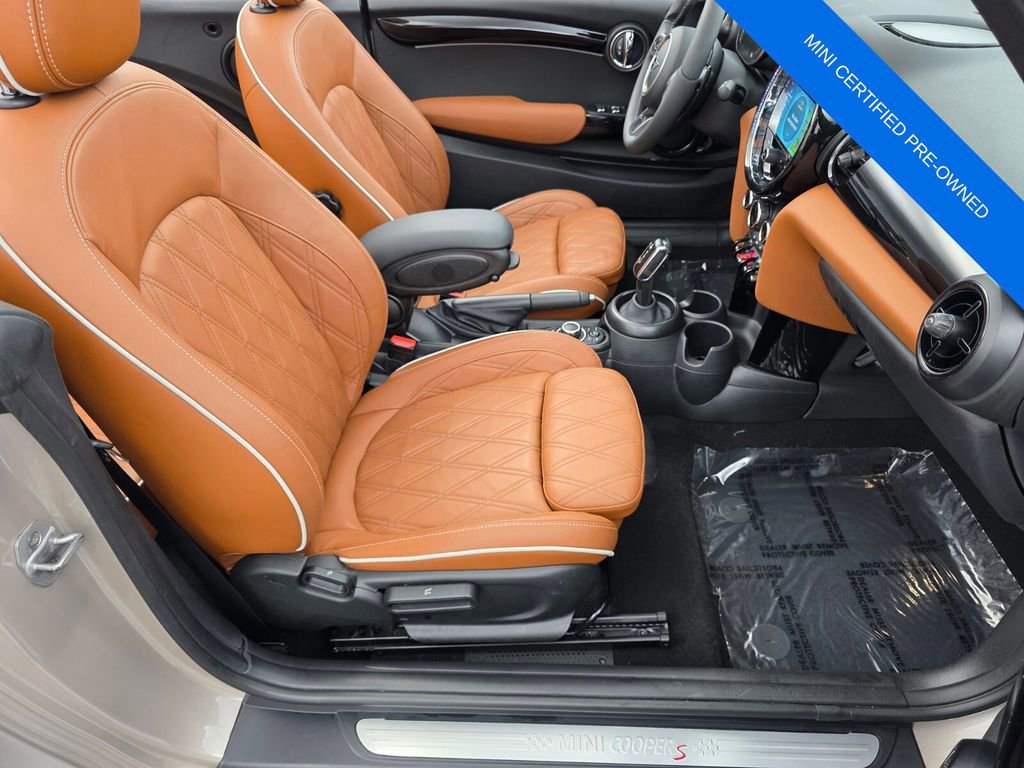 Used 2024 MINI Cooper S w/ Signature Upholstery Package FWD image 29