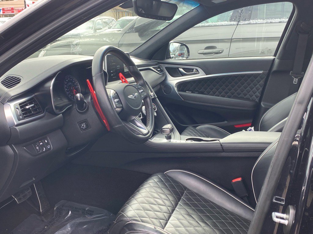 Used 2021 Genesis G70 3.3T w/ Sport Package image 11
