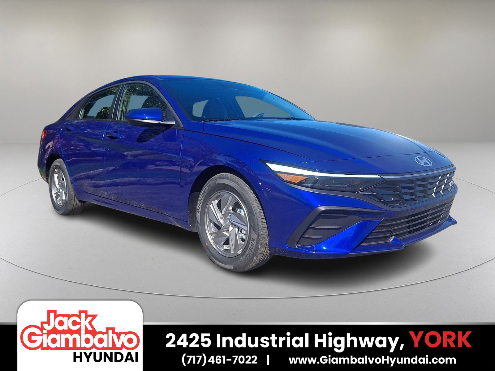 New 2025 Hyundai Elantra SE w/ Cargo Package