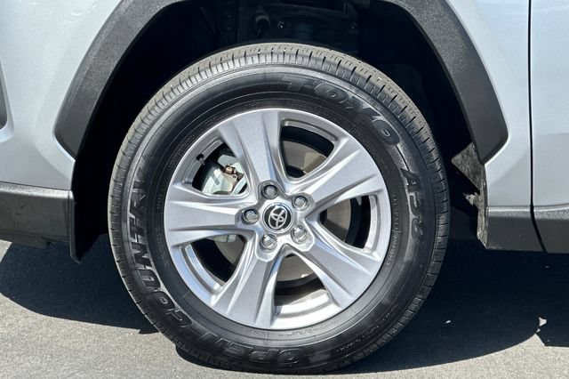 Certified 2025 Toyota RAV4 XLE w/ Convenience Package AWD/4WD image 31