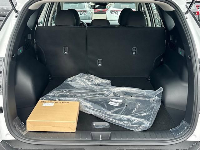 New 2026 Hyundai Tucson SE image 5