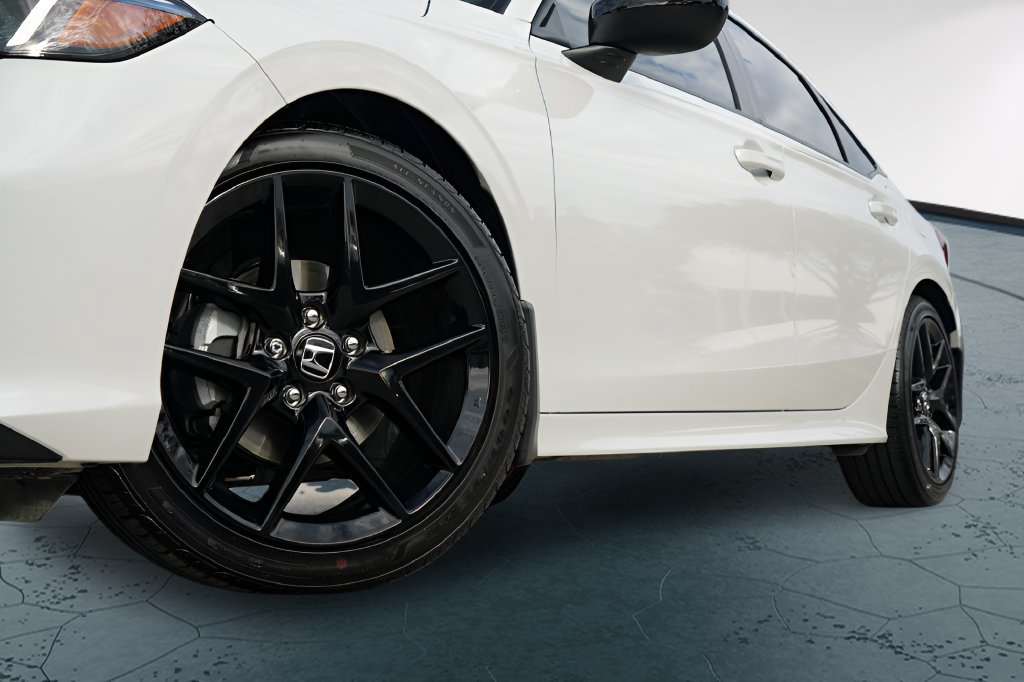 Used 2026 Honda Civic Sport image 3