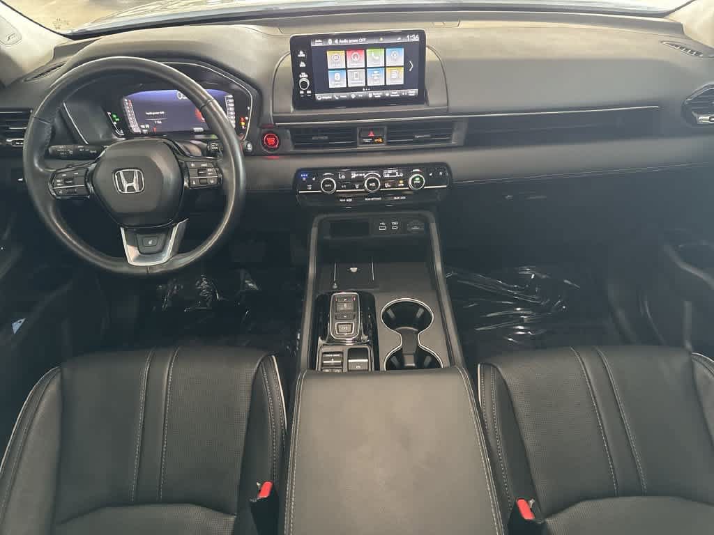 Used 2025 Honda Pilot Elite image 23