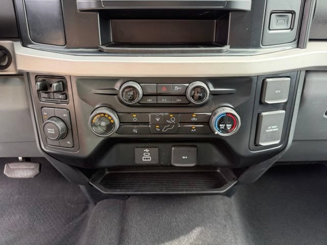 Certified 2025 Ford F250 XLT AWD/4WD image 18