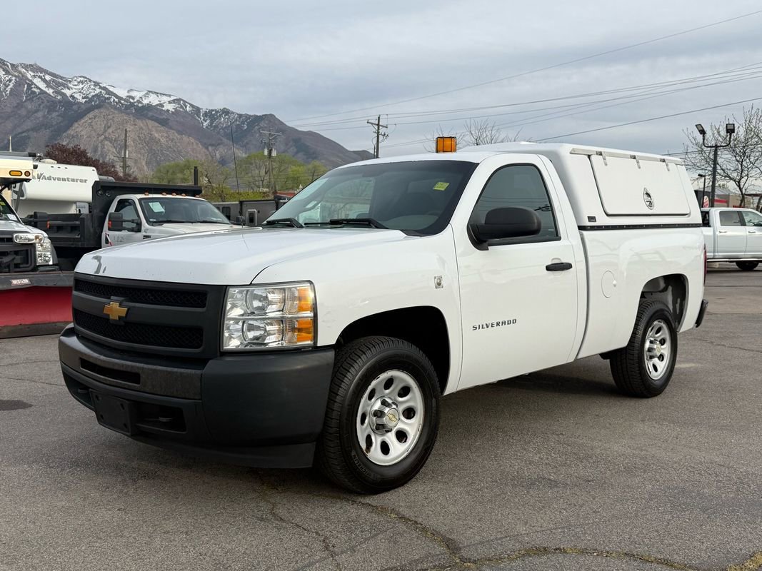 Used 2013 Chevrolet Silverado 1500 W/T image 2