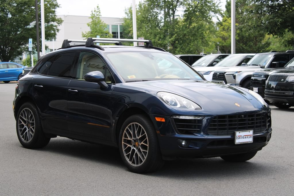 Used 2017 Porsche Macan S AWD/4WD image 2