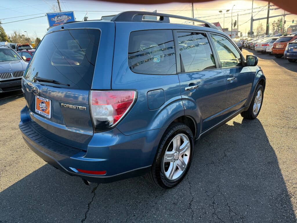 Used 2009 Subaru Forester 2.5X Limited w/ Popular Equipment Group 4A image 4