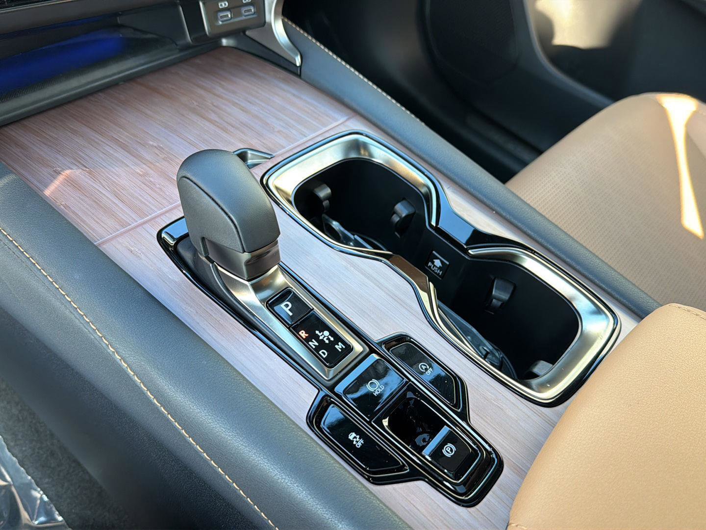 Certified 2025 Lexus RX 350 Premium Plus w/ Accessory Package (Z1) FWD image 27