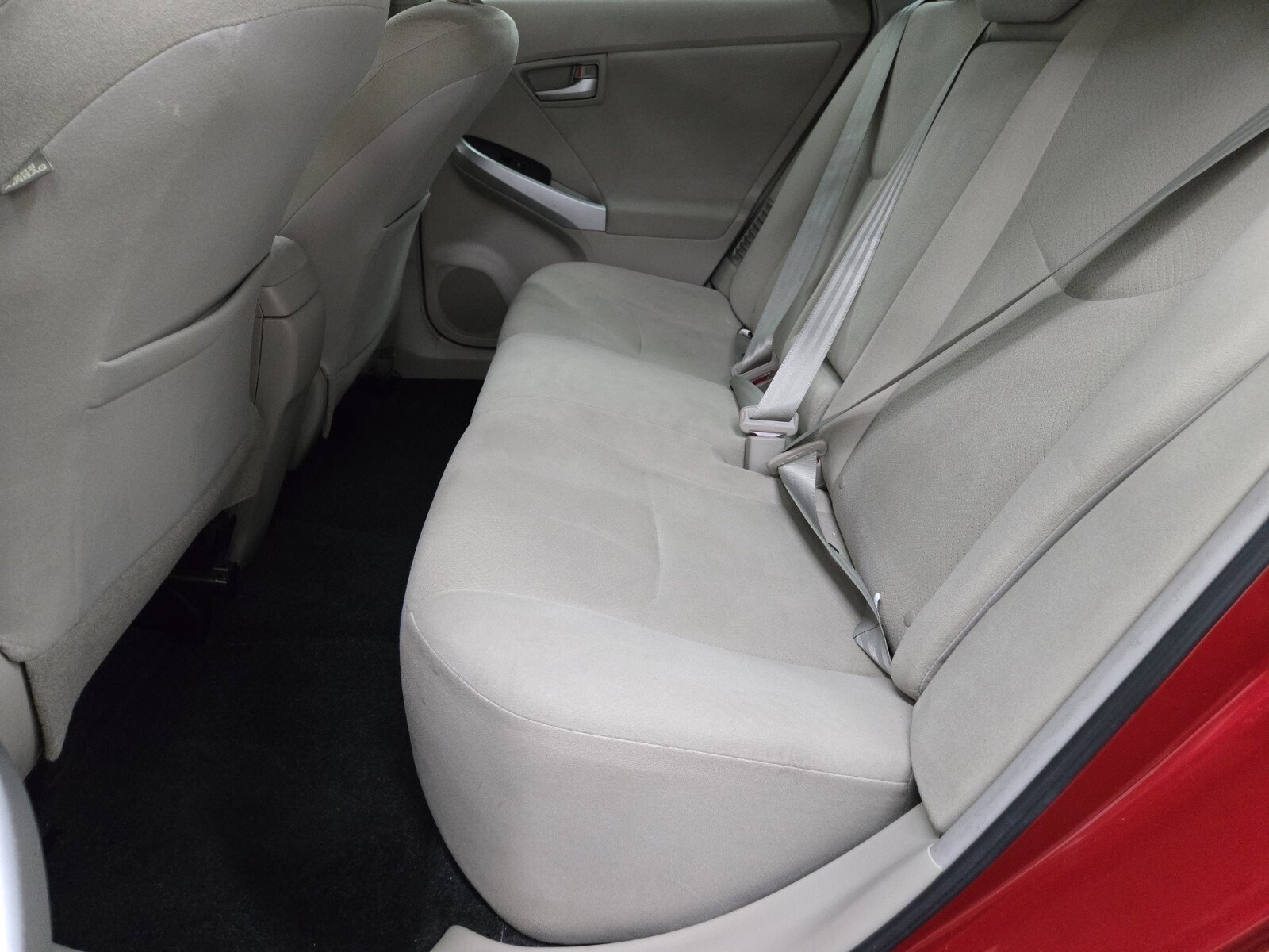 Used 2015 Toyota Prius Two image 9