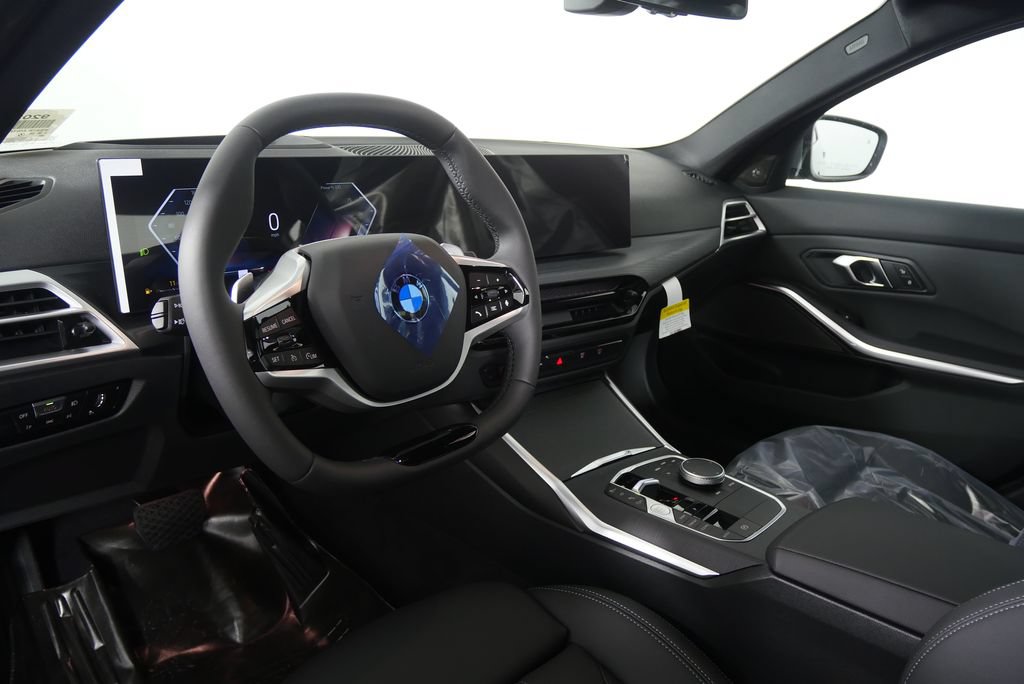 Used 2026 BMW 330i Sedan RWD image 12