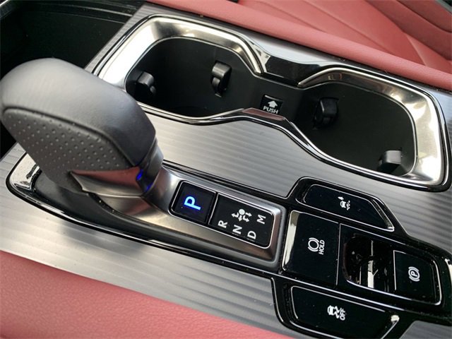 Used 2024 Lexus RX 500h F Sport image 25