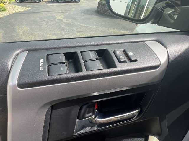 Used 2022 Toyota 4Runner Limited image 21