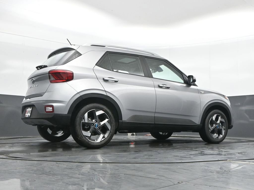 New 2026 Hyundai Venue SEL FWD image 42