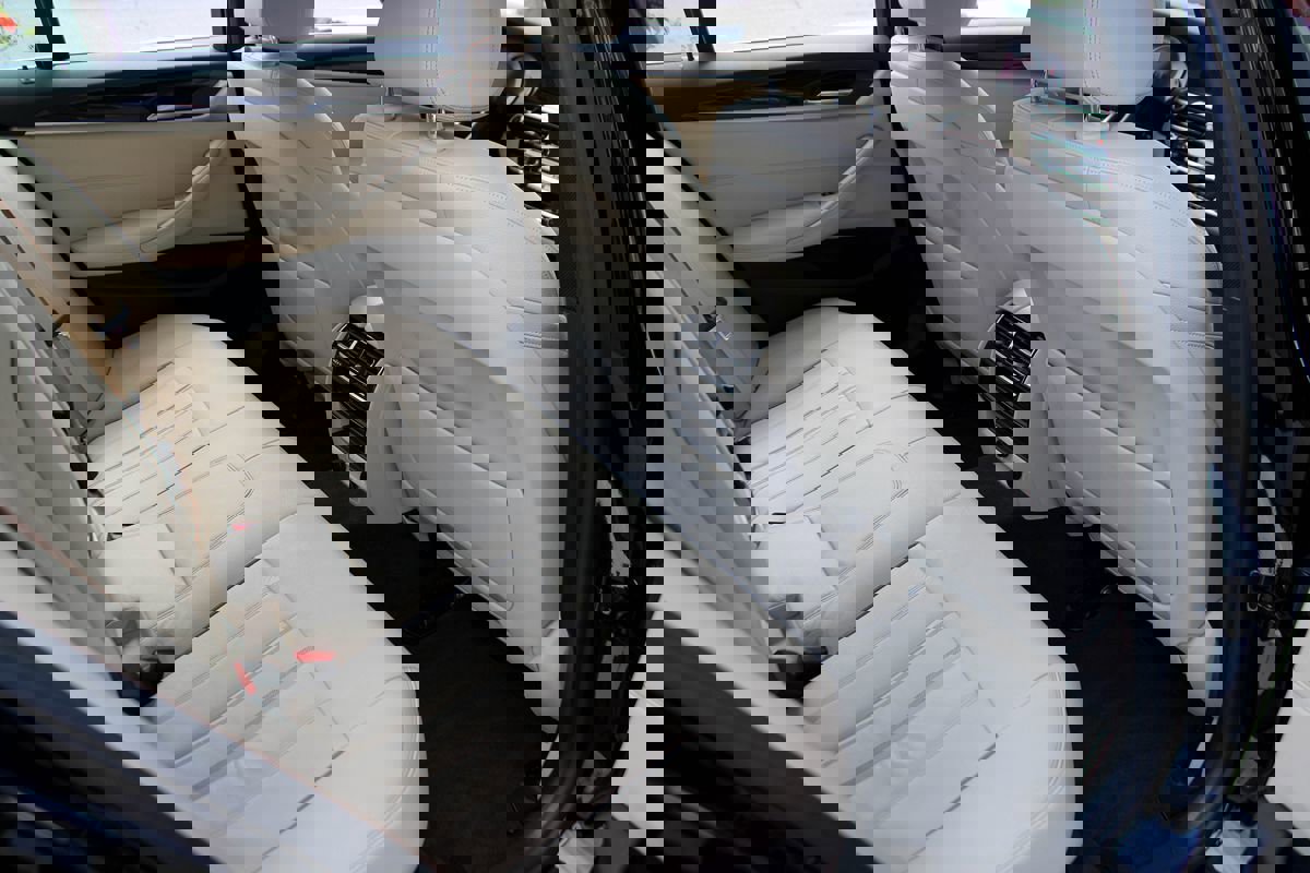 Used 2017 BMW 530i RWD image 23