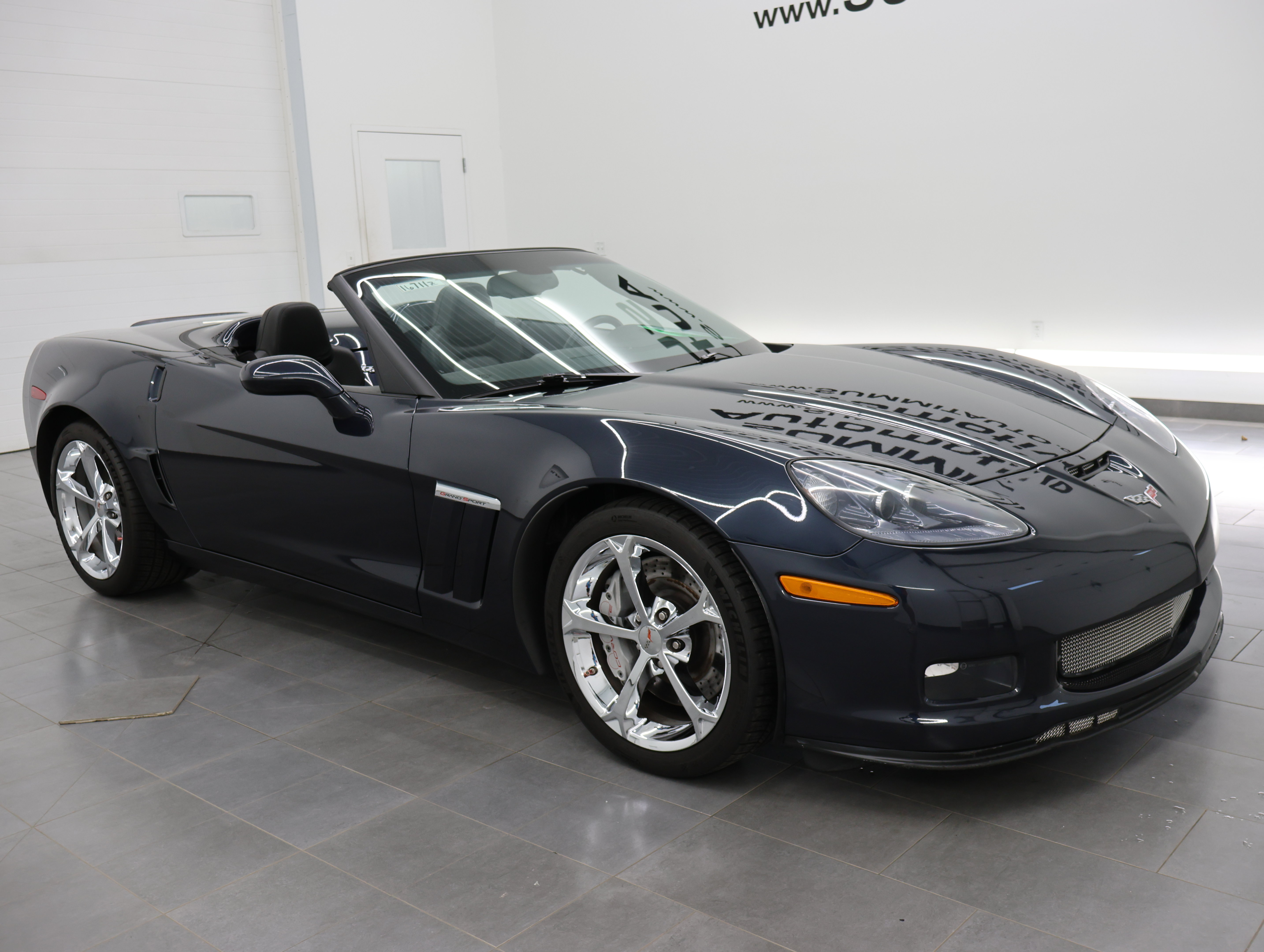 Used 2013 Chevrolet Corvette Grand Sport RWD image 2