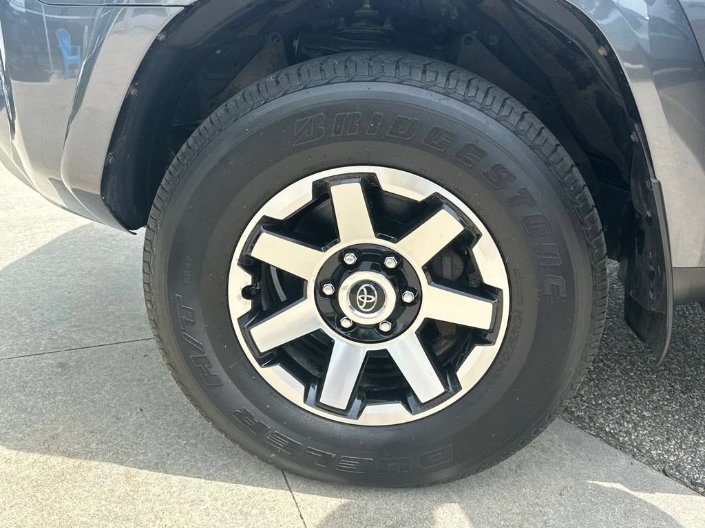 Used 2023 Toyota 4Runner TRD Off-Road Premium w/ Moonroof Package AWD/4WD image 41
