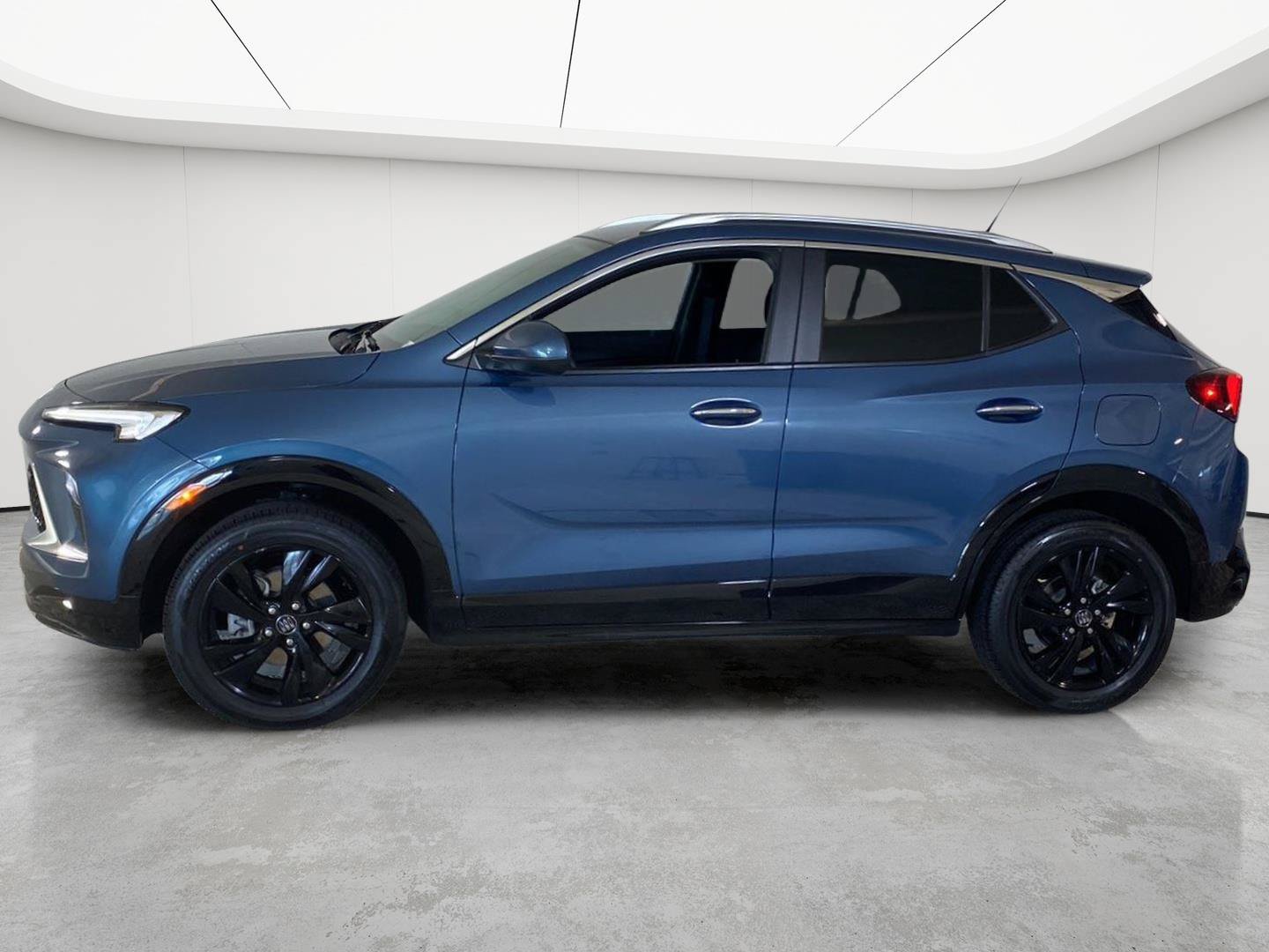 Certified 2024 Buick Encore GX Sport Touring AWD/4WD image 8